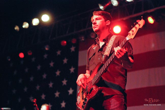 AARON LEWIS event information