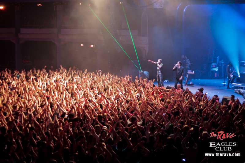 3OH!3 / COBRA STARSHIP event information