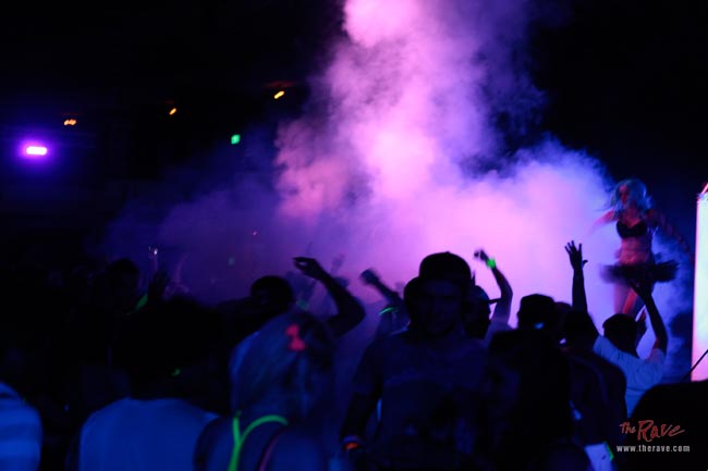 GLOWBALL 2 UV GLOW PARTY: CIRCUS EDITION event information