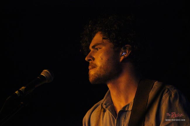 FM 102/1 EXPOSURE SHOW FEATURING VANCE JOY event information