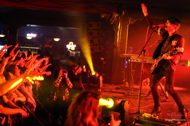 FINISH TICKET & VINYL THEATRE event information