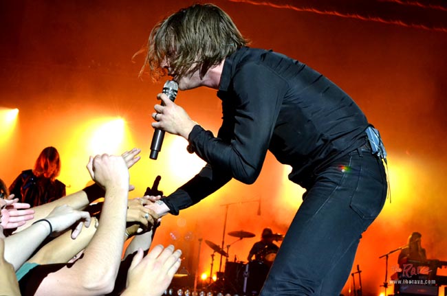 CAGE THE ELEPHANT event information