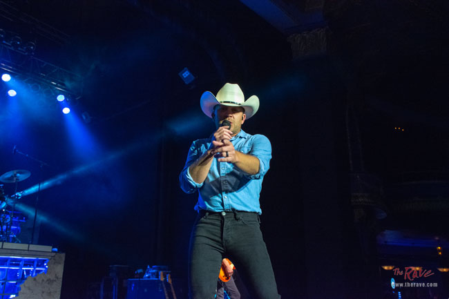 JUSTIN MOORE event information