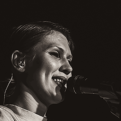 Briet concert photo 12 - October 16, 2026