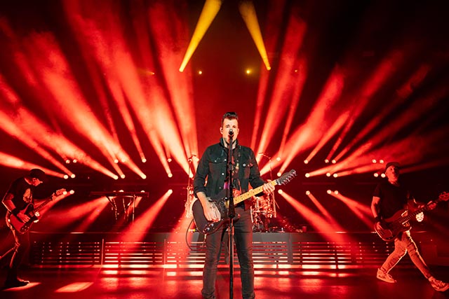 Theory Of A Deadman & Sevendust event information