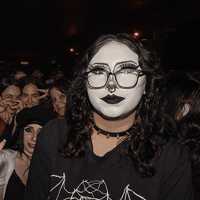 Fans concert photo 9 - October 25, 2026
