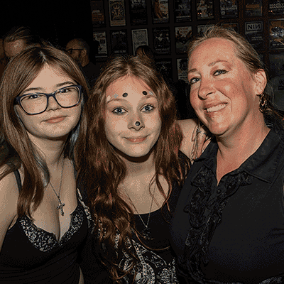 Fans concert photo 17 - October 25, 2026