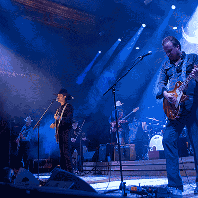 Ryan Bingham and The Texas Gentlemen concert photo 28 - October 21, 2026