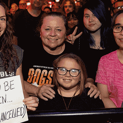 Fans concert photo 3 - October 20, 2026